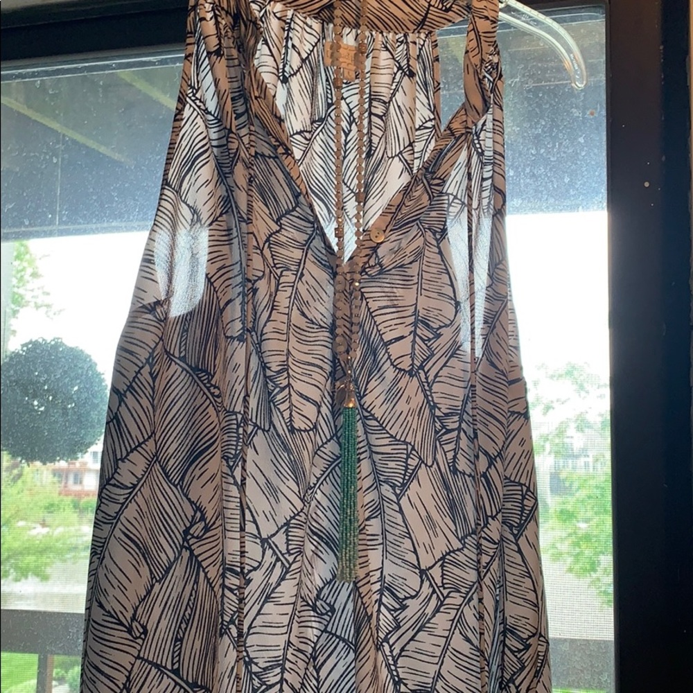 Sleeveless blouse - Picture 4 of 4